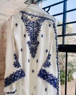 Luxury Embroidery 3-Piece Y101 - Image 5
